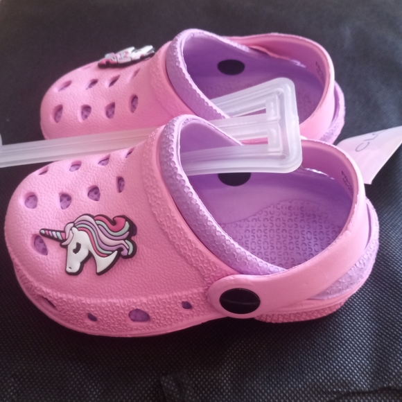 Unicorn shoes sandals 5/6 or 7/8 ( box  AS ) - Picture 2 of 4